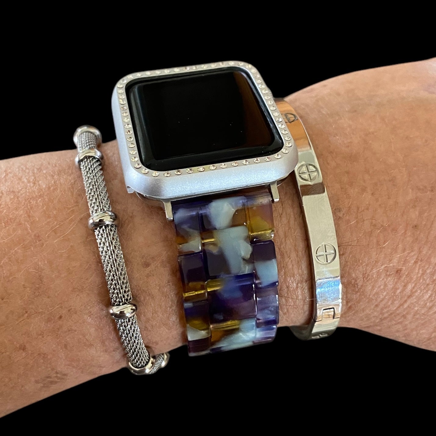Stackable Resin Spring Apple Watch Band with Bracelets – Silver, Gold, Rose Gold Options