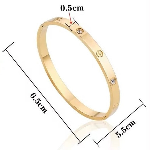 Stackable Gold Stainless Apple Watch Bands With Gold Bracelets